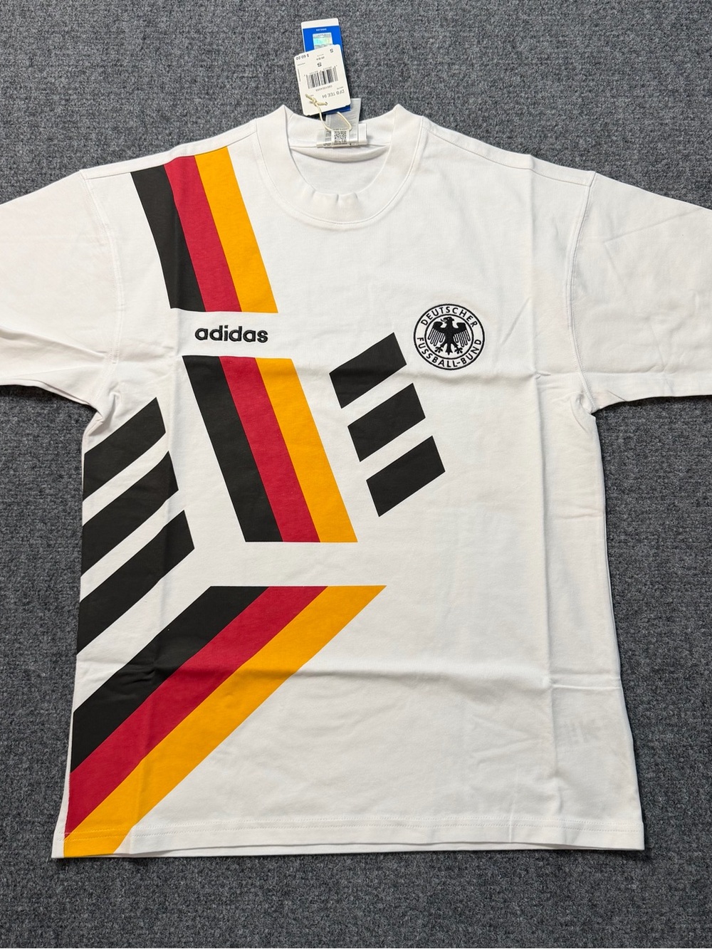 adidas Germany DFB Tee 94 Soccer Shirt Short Sleeve White/Black/Red SIZE Small